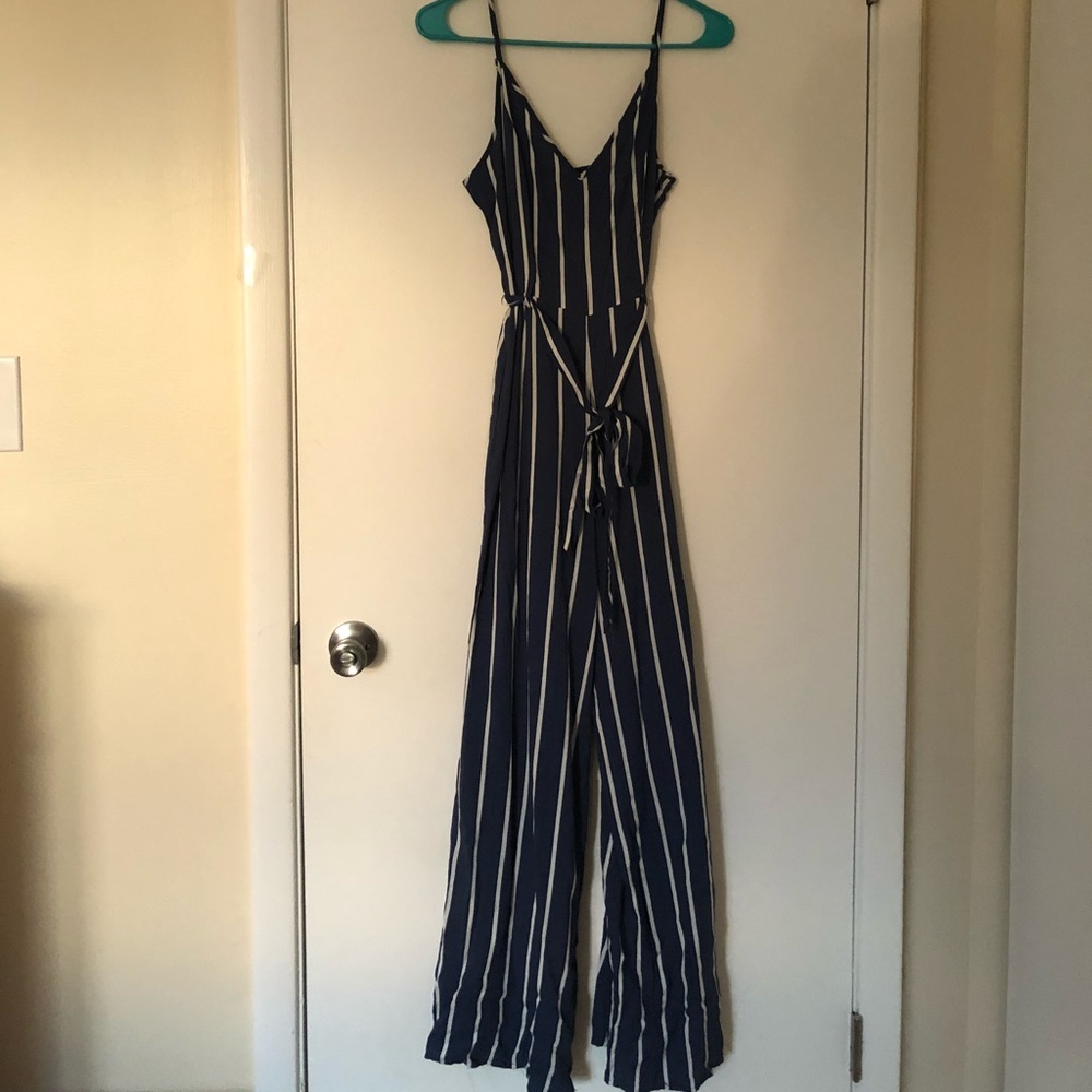 Pant suit
